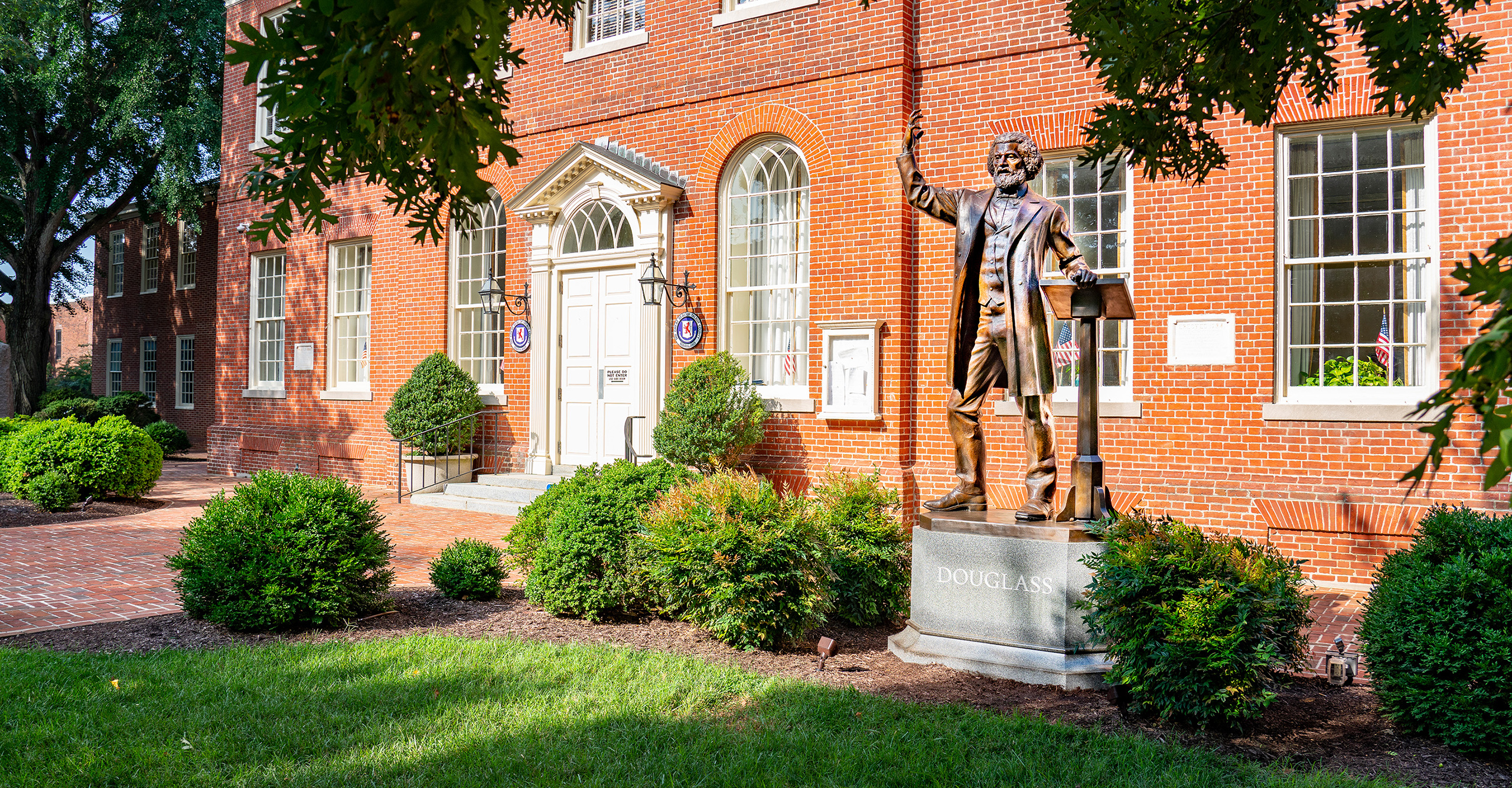 The Frederick Douglass statue at the Talbot County, Maryland Courthouse.