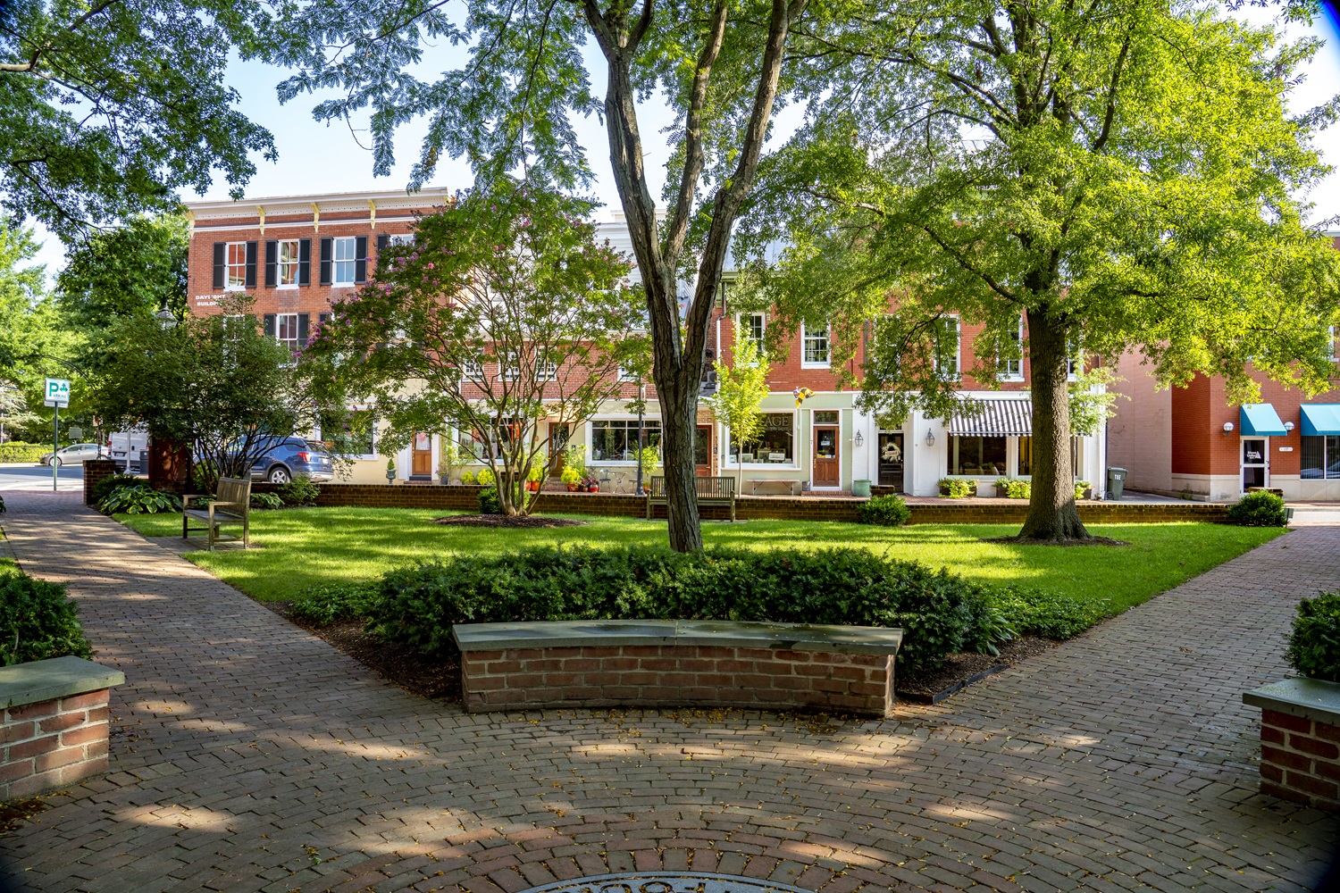 Downtown Easton brick scape
